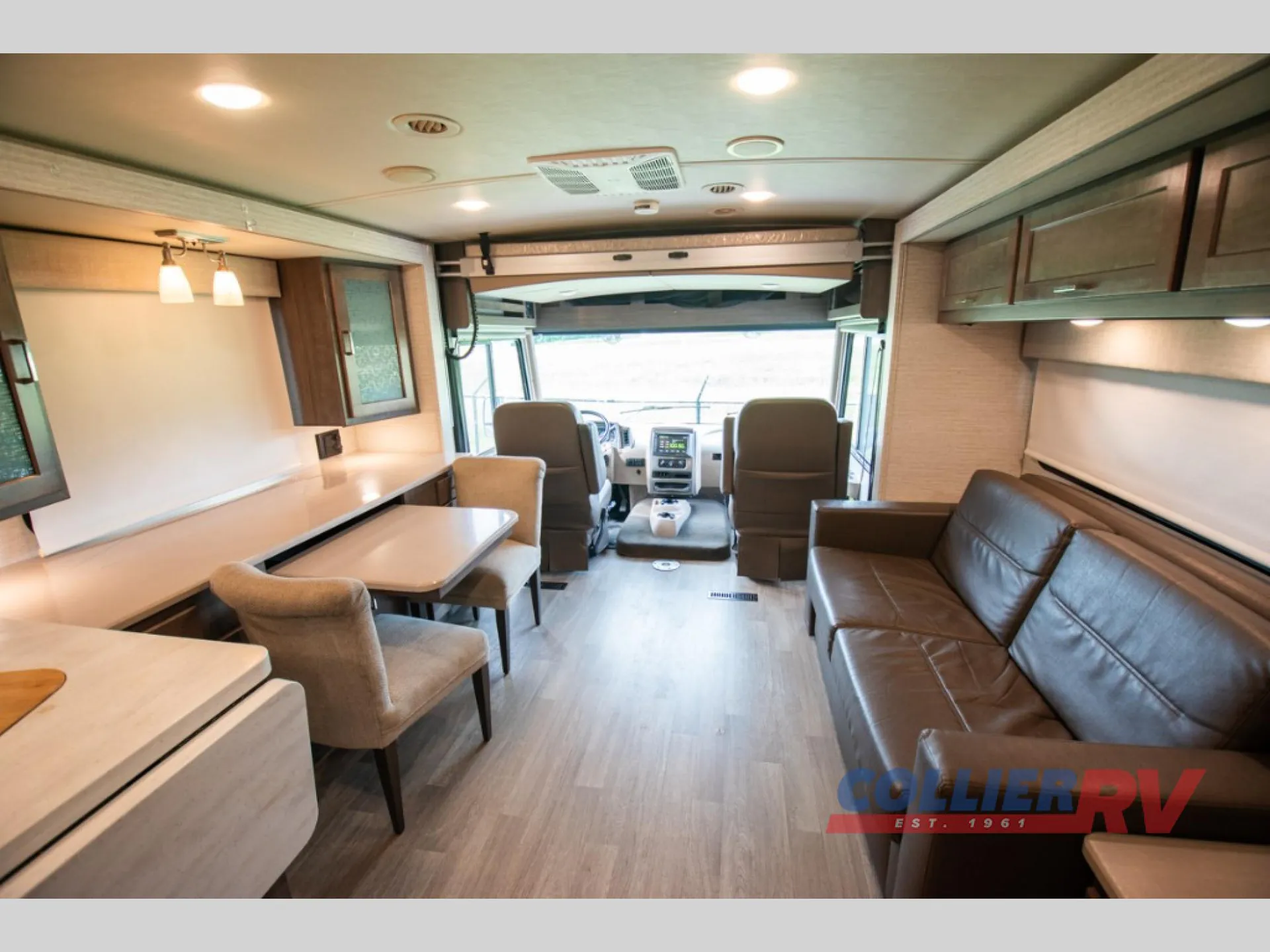 2020 Winnebago Adventurer 33C - Photo 3
