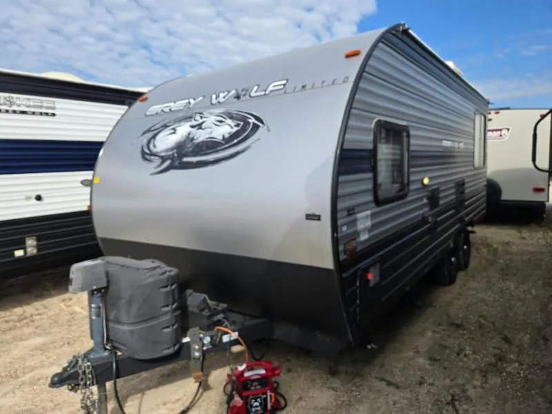 2020 Forest River Cherokee Grey Wolf 19SM, Photos photo 13