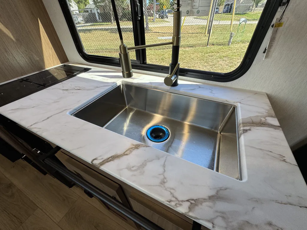 2027 Coachmen Apex Nano 186BH, Photos photo 11