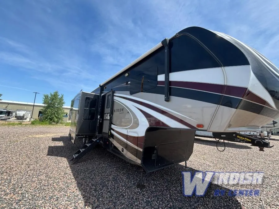 2019 Grand Design Solitude 375RES - Photo 2