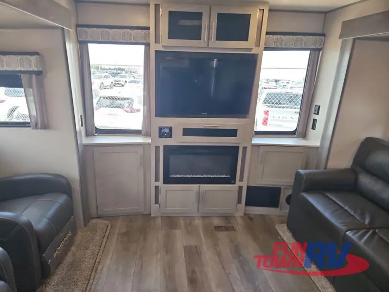 2022 Coachmen Catalina 333RETS - Photo 3