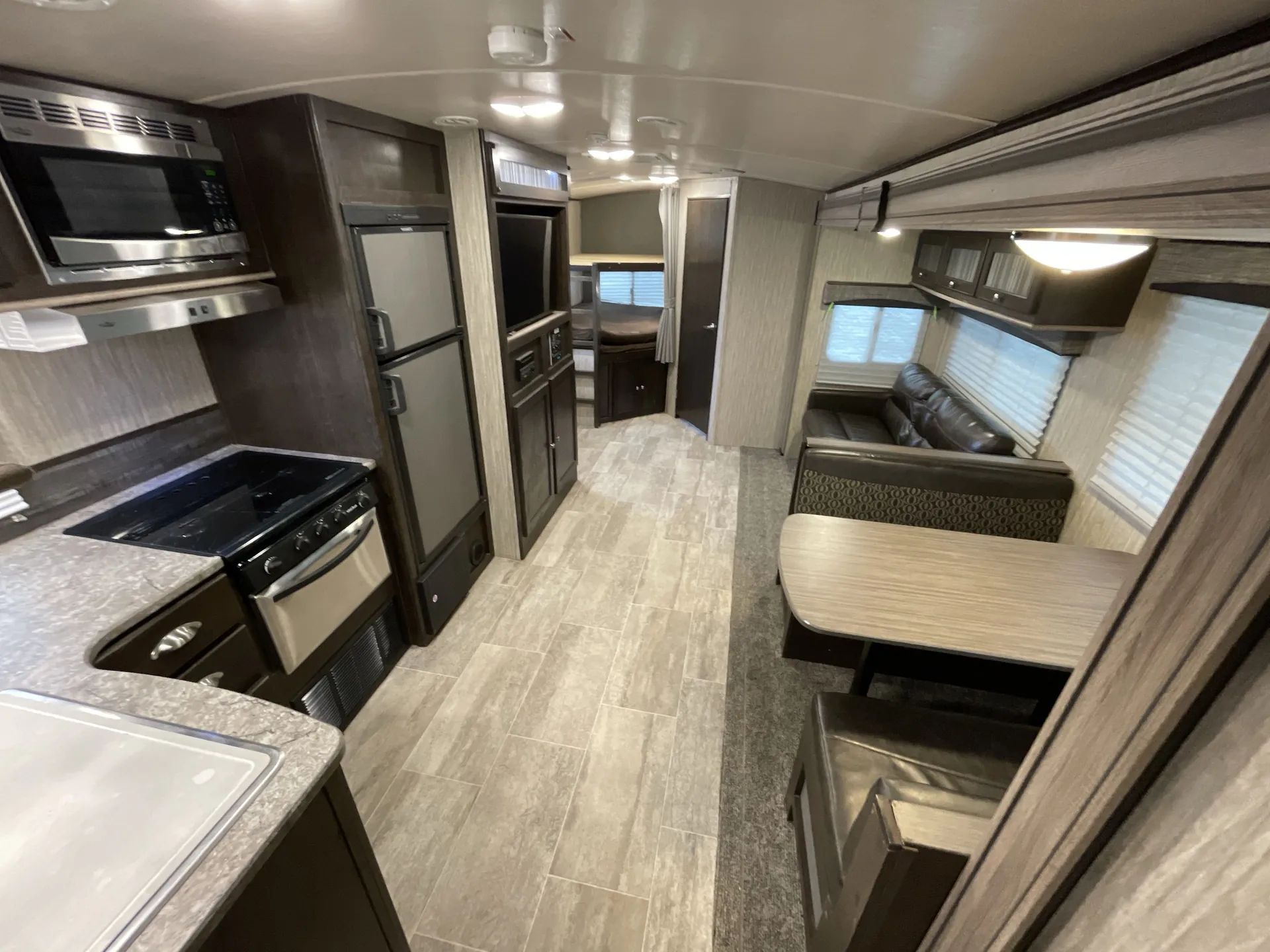 2018 Heartland Sundance 278BH — living area main