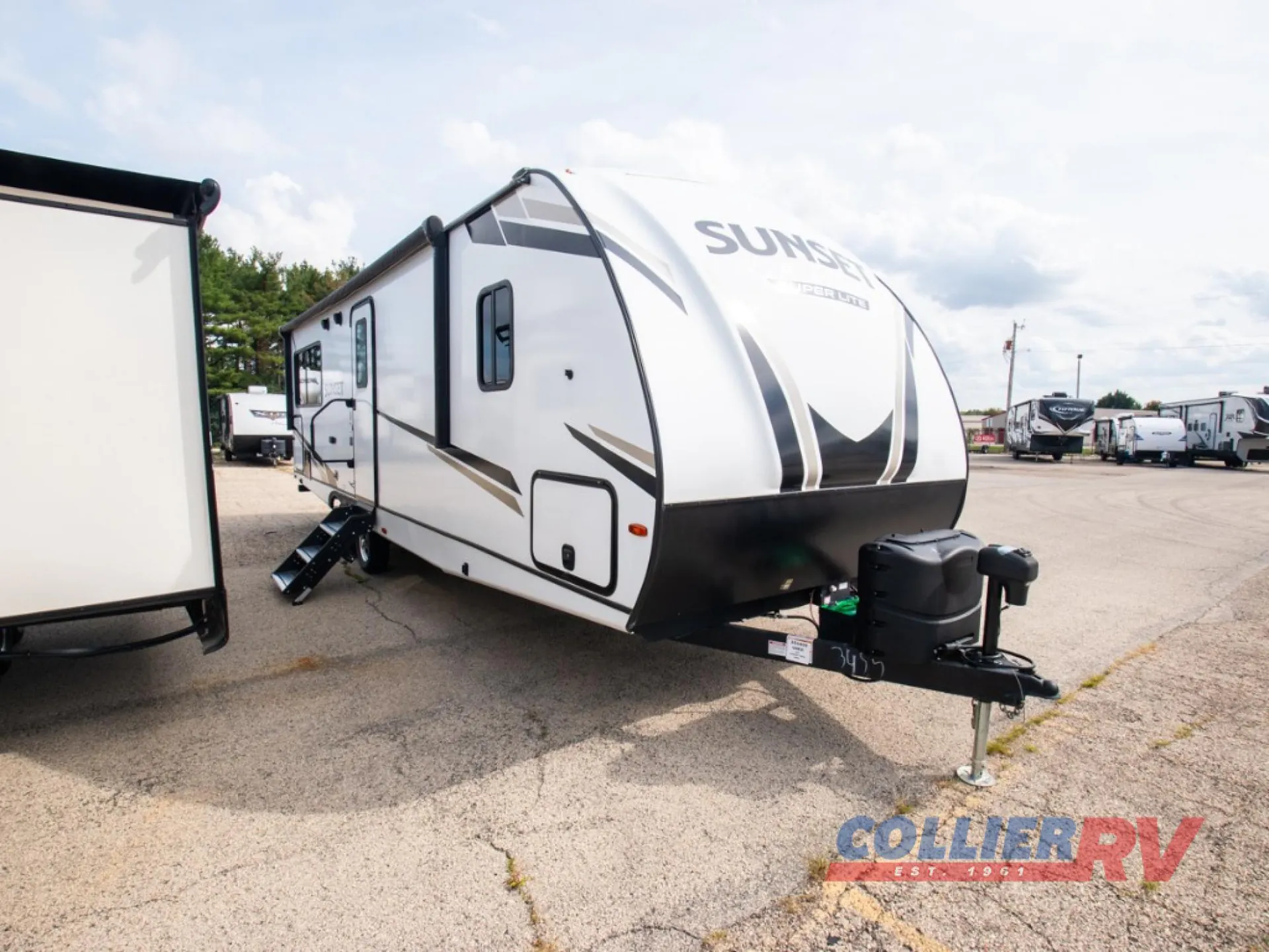 2022 CrossRoads Sunset Trail Super Lite SS268RL - Photo 2