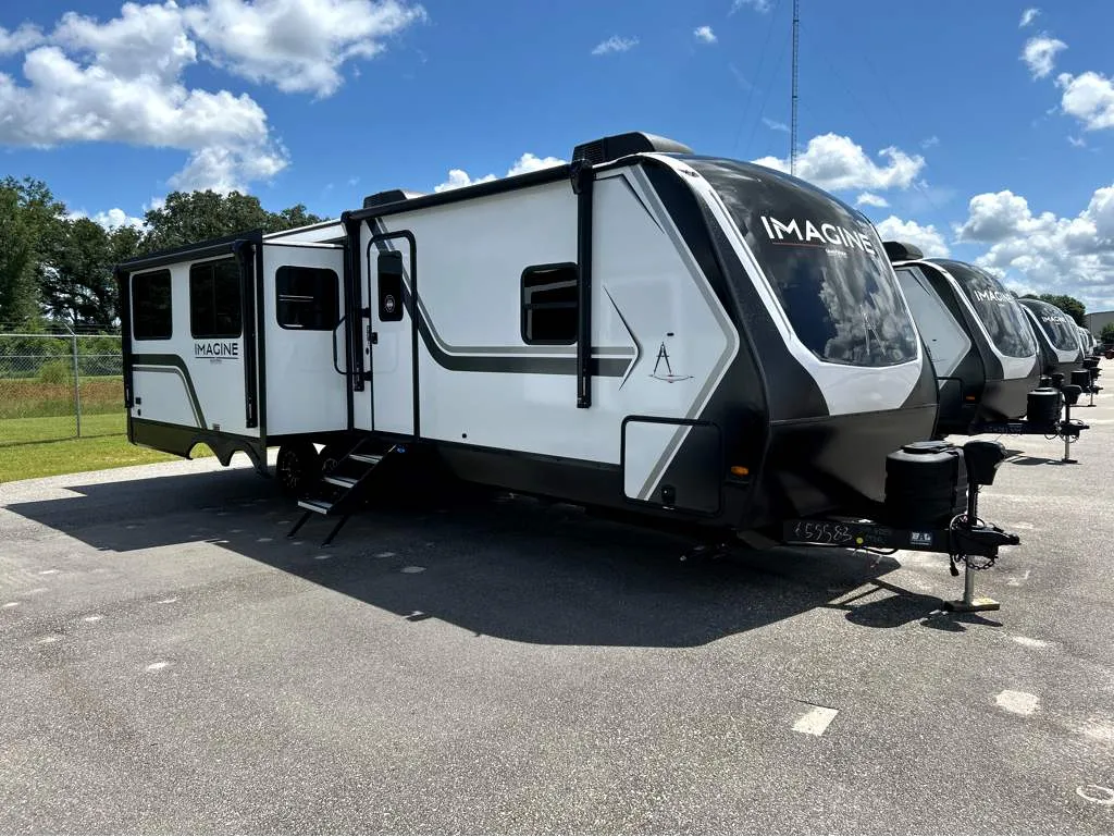 2026 Grand Design Imagine 2970RL - Photo 2
