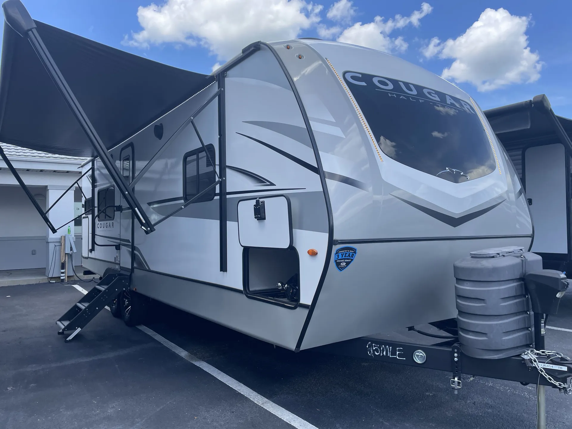 2024 Keystone Cougar Half-Ton 25MLE - Photo 2