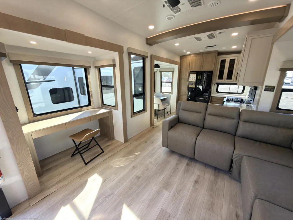 2027 Forest River Rockwood Signature 404SRK, Photos photo 18