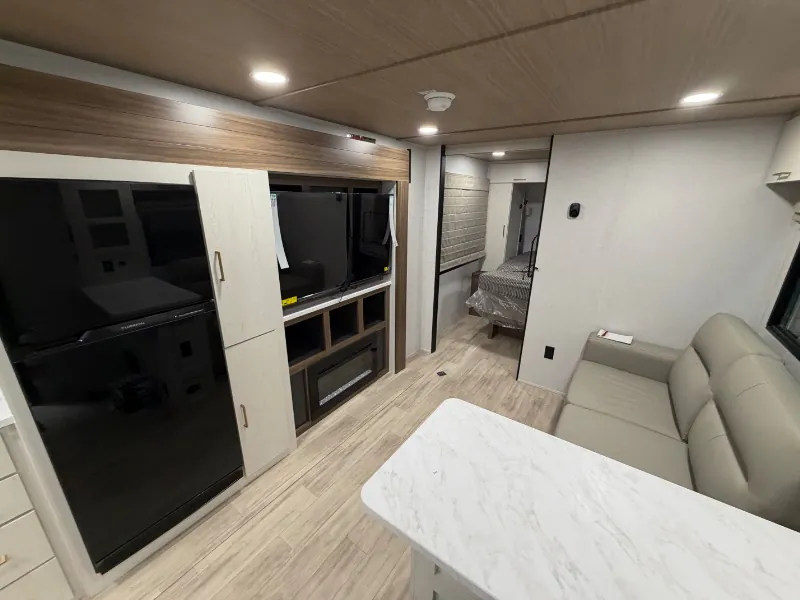 2026 Forest River Vibe Extreme Lite 2500CK, Photos photo 3