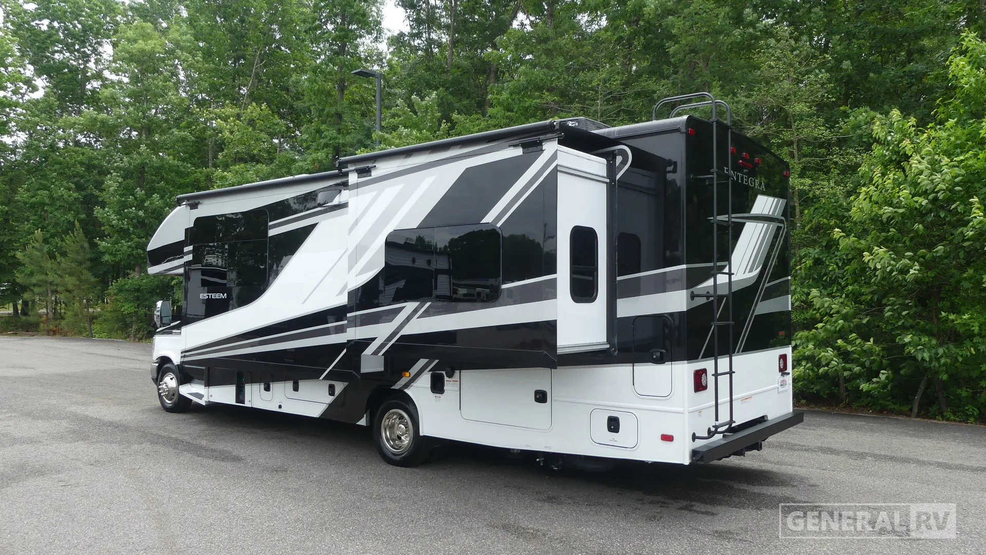 2026 Entegra Coach Esteem 27U - Photo 4