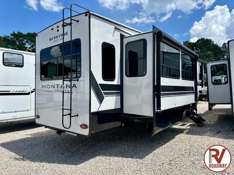 2026 Keystone Montana High Country 331RL - Photo 4