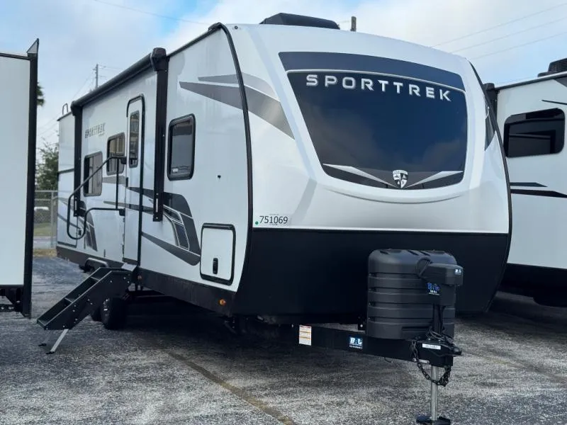 2026 Venture RV SportTrek ST271VRB - Photo 2