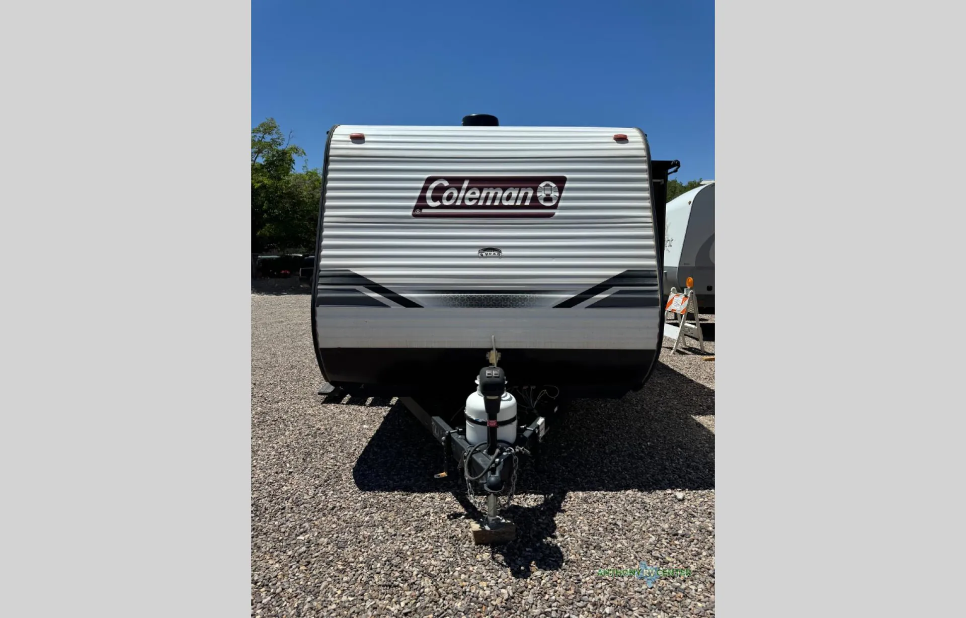 2023 Dutchmen Coleman Lantern LT 18FQ - Photo 4