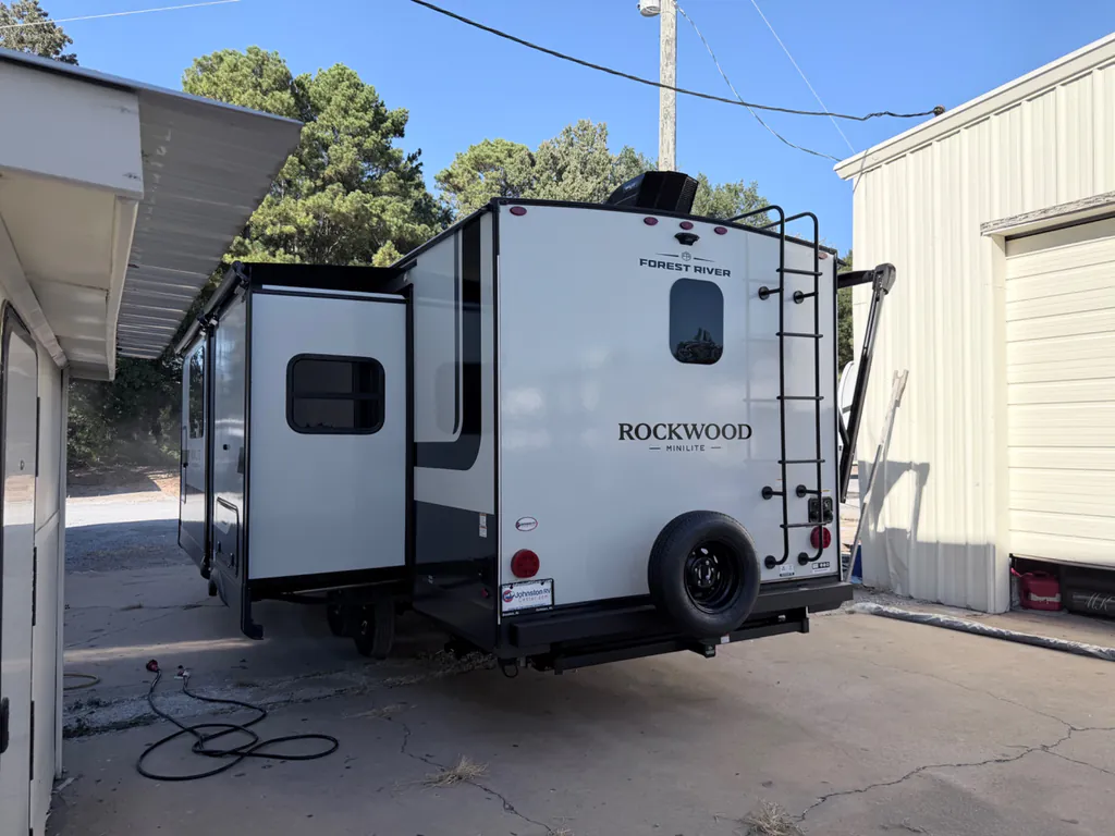 2027 Forest River Rockwood Mini Lite 2523MBR, Photos photo 5
