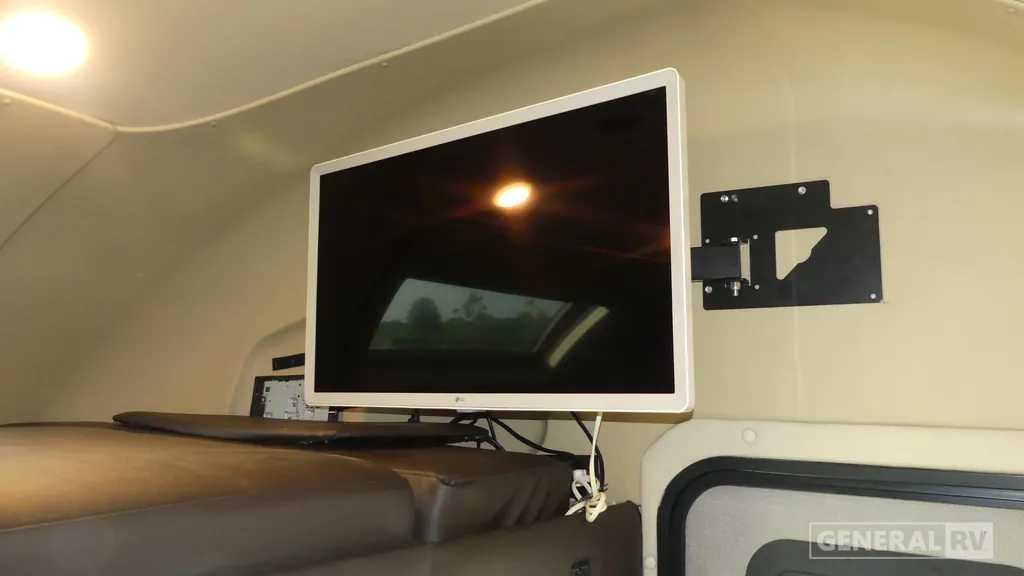 2017 Tiffin Wayfarer 24 QW, Photos photo 16