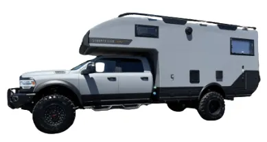 Storyteller Overland GXV Hilt BASE exterior