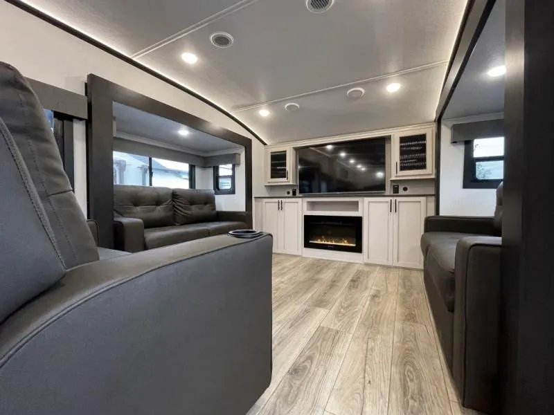 2026 Forest River Sabre 37FLH - Photo 3