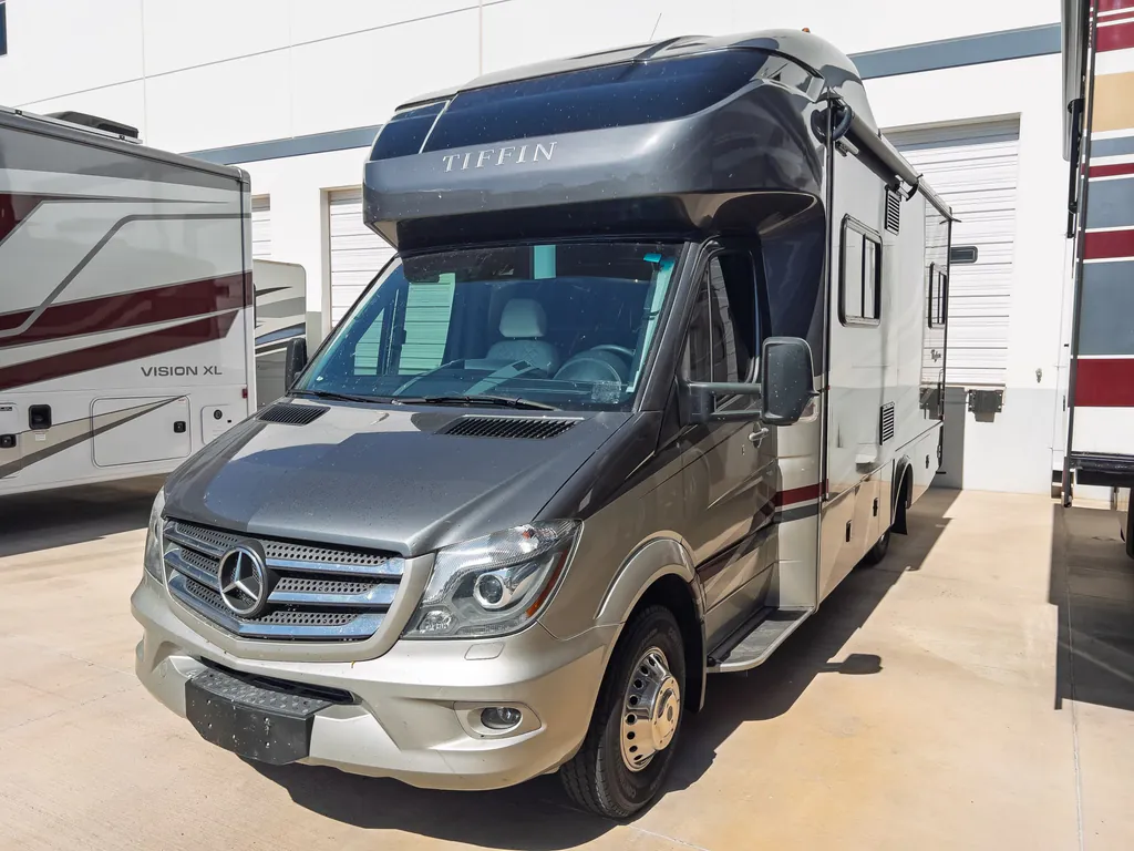 2019 Tiffin Wayfarer 24 TW, Photos photo 30