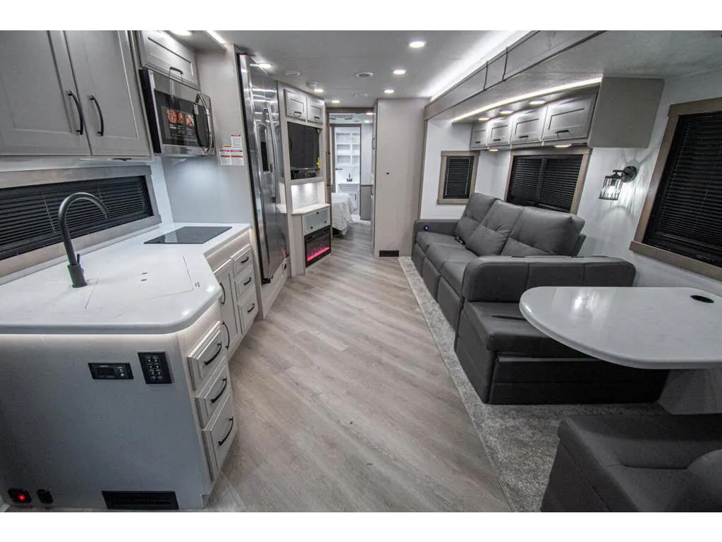 2027 Entegra Coach Emblem 36U, Photos photo 7