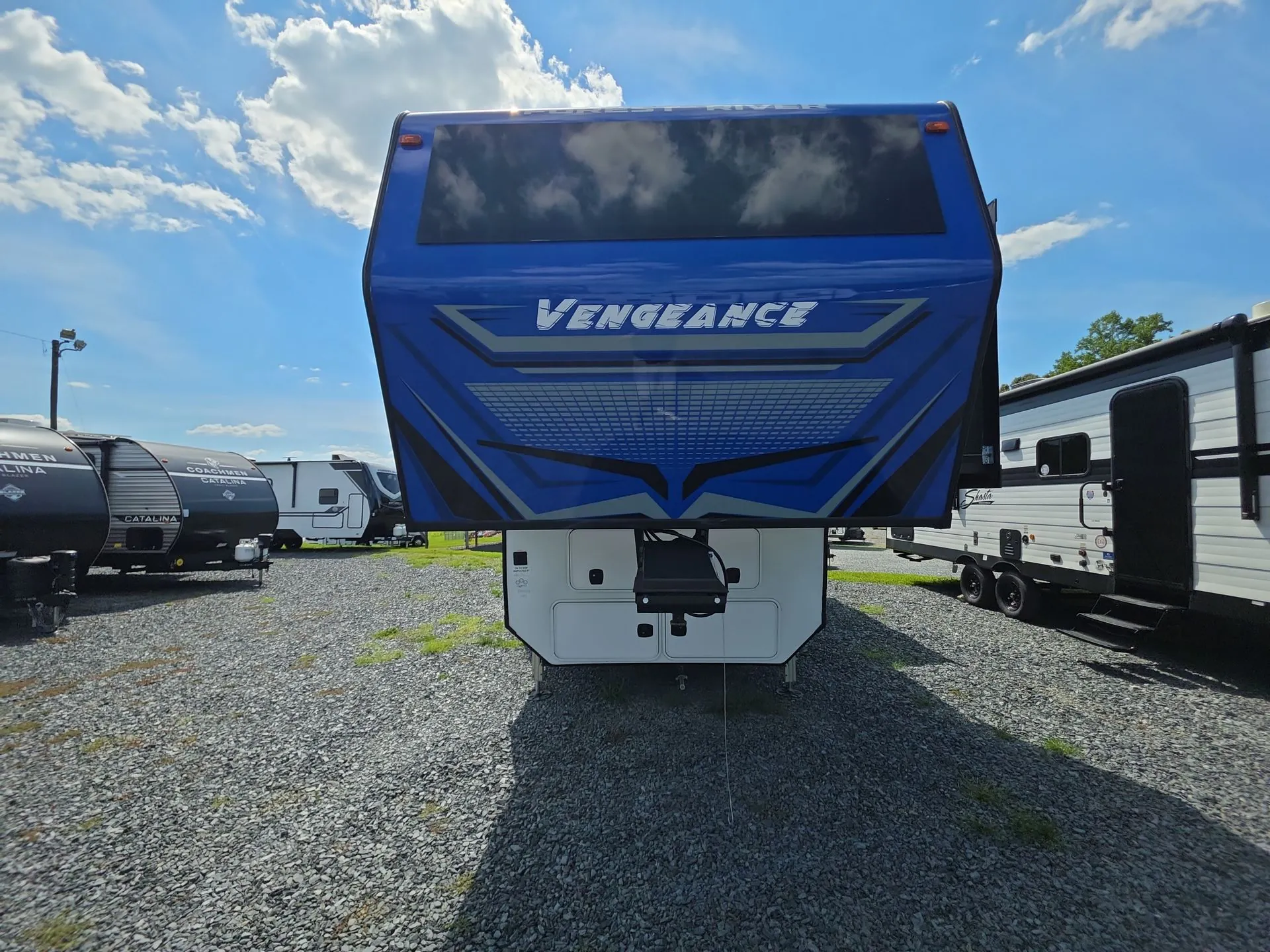 2026 Forest River Vengeance 4413 - Photo 4