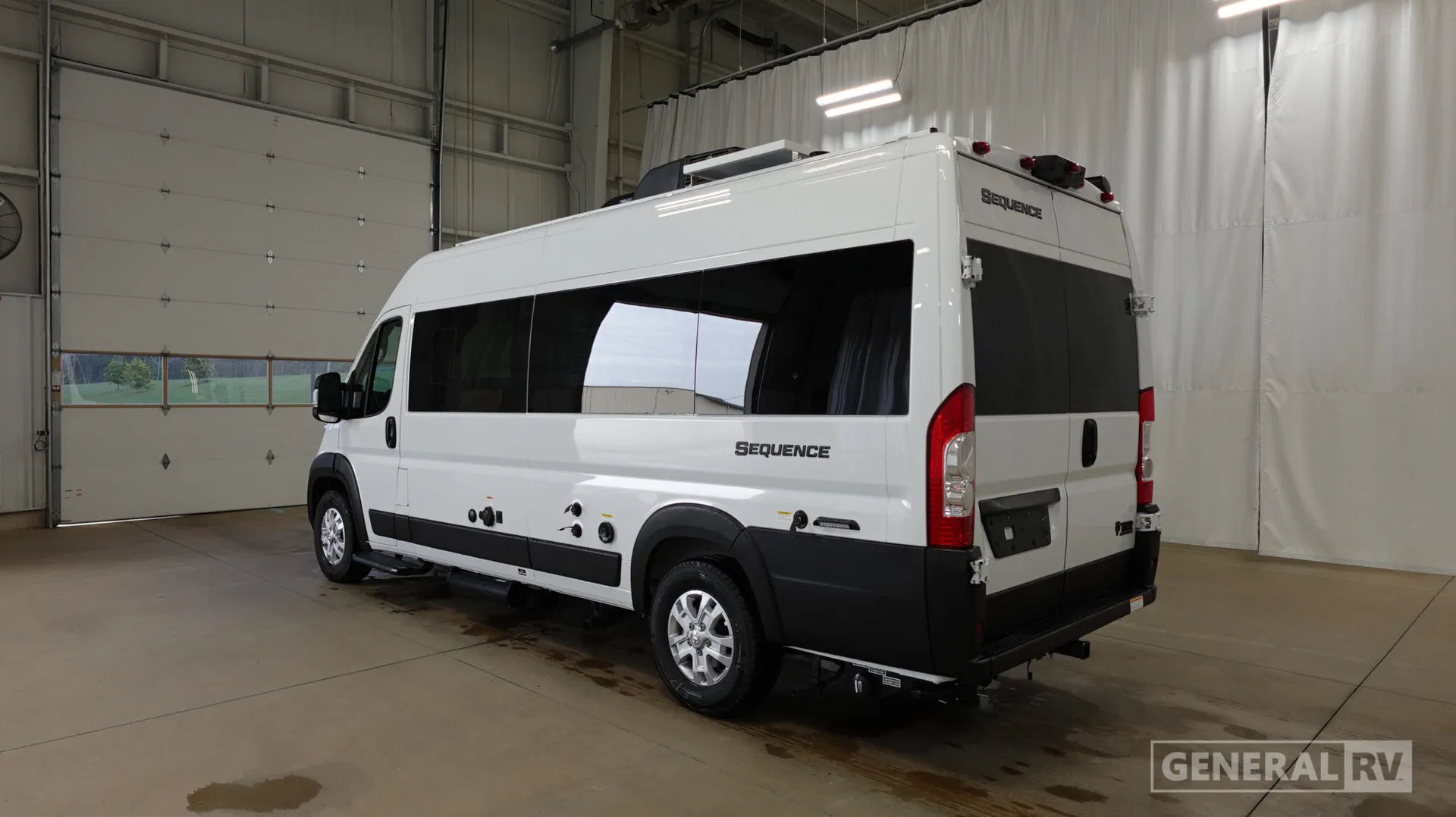 2026 Thor Motor Coach Sequence Sport 20L - Photo 4