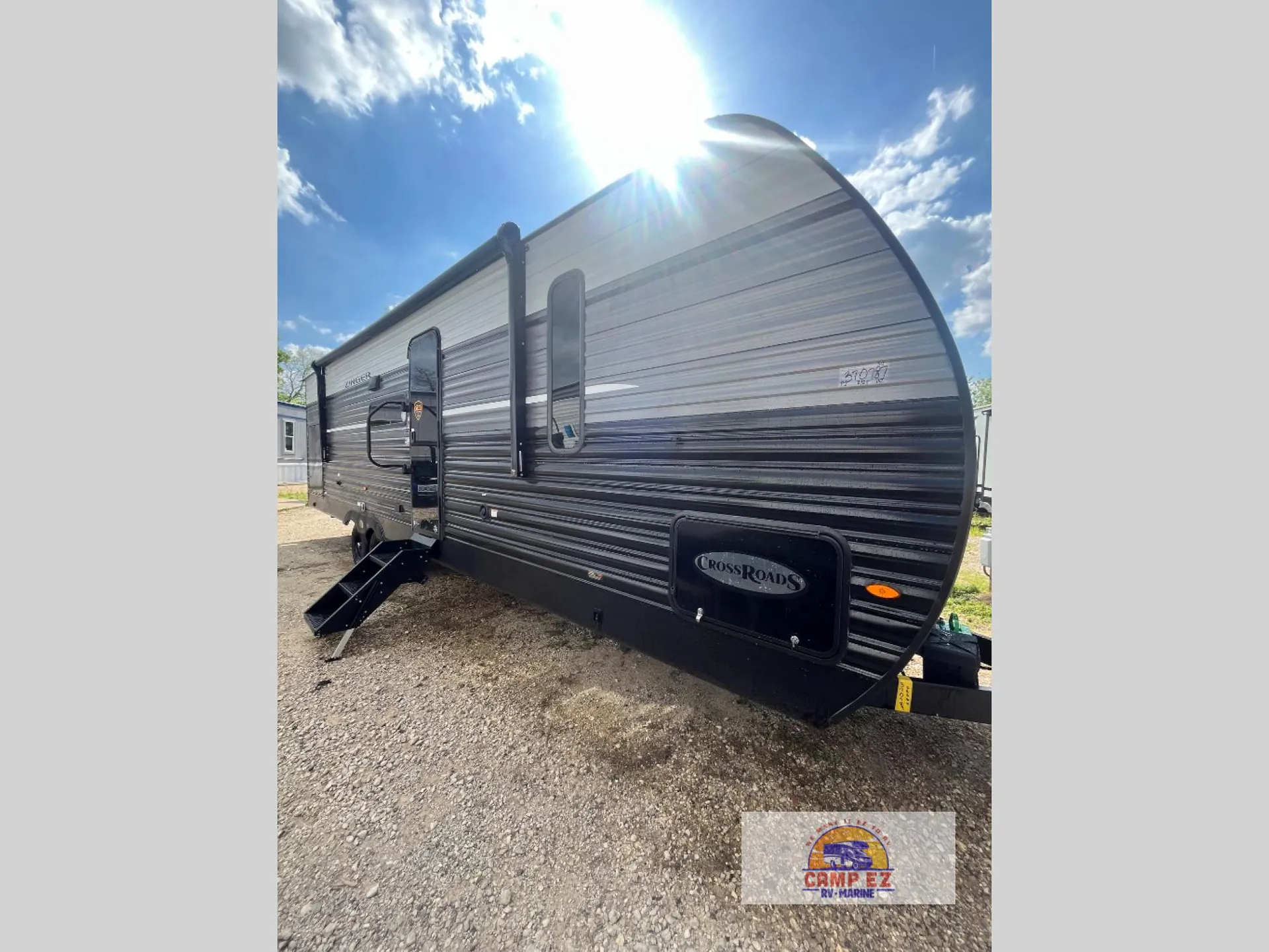 2026 CrossRoads Zinger Lite 295BH - Photo 3