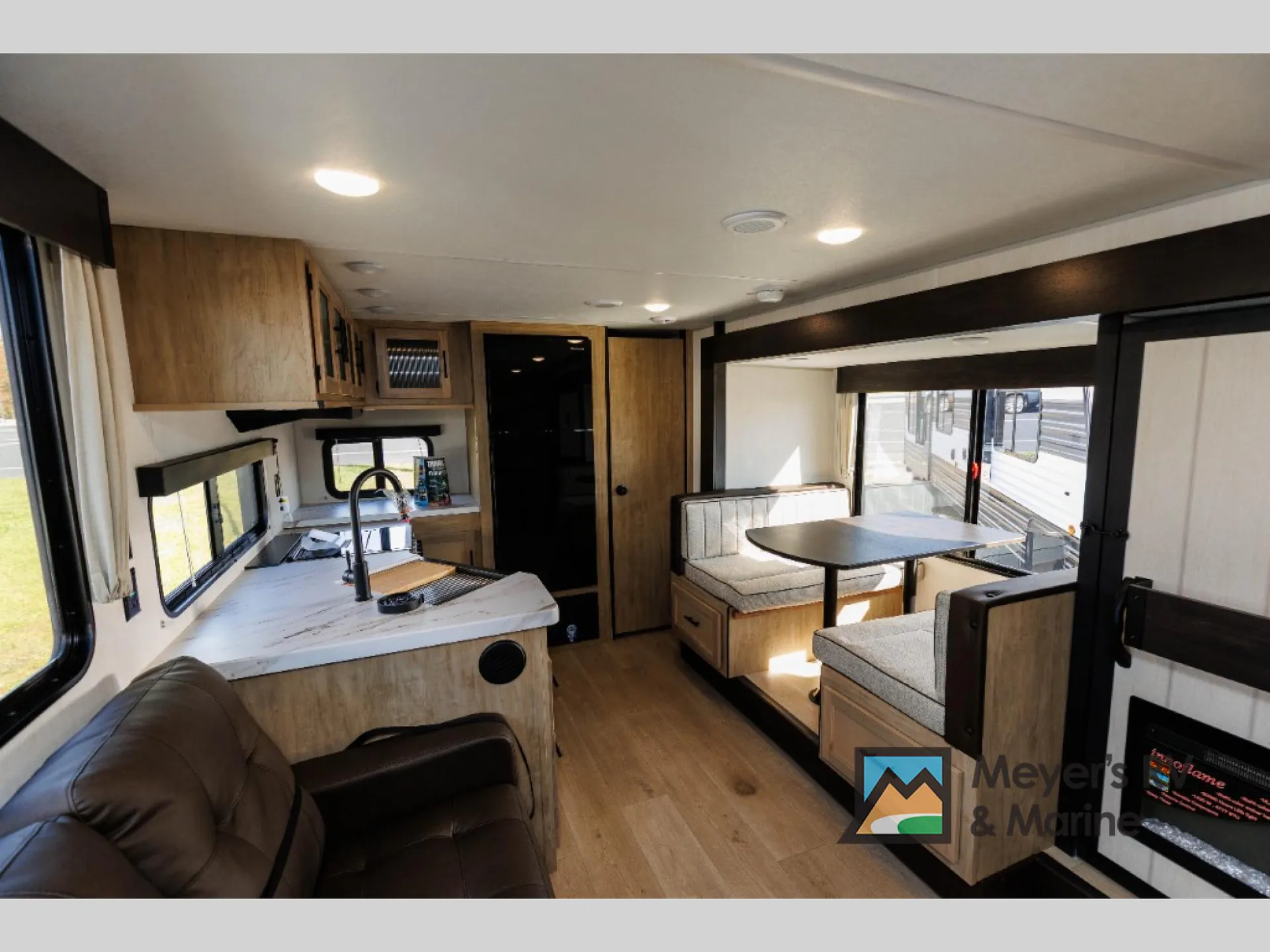 2026 Forest River Cherokee Grey Wolf 26SS — Photo 7