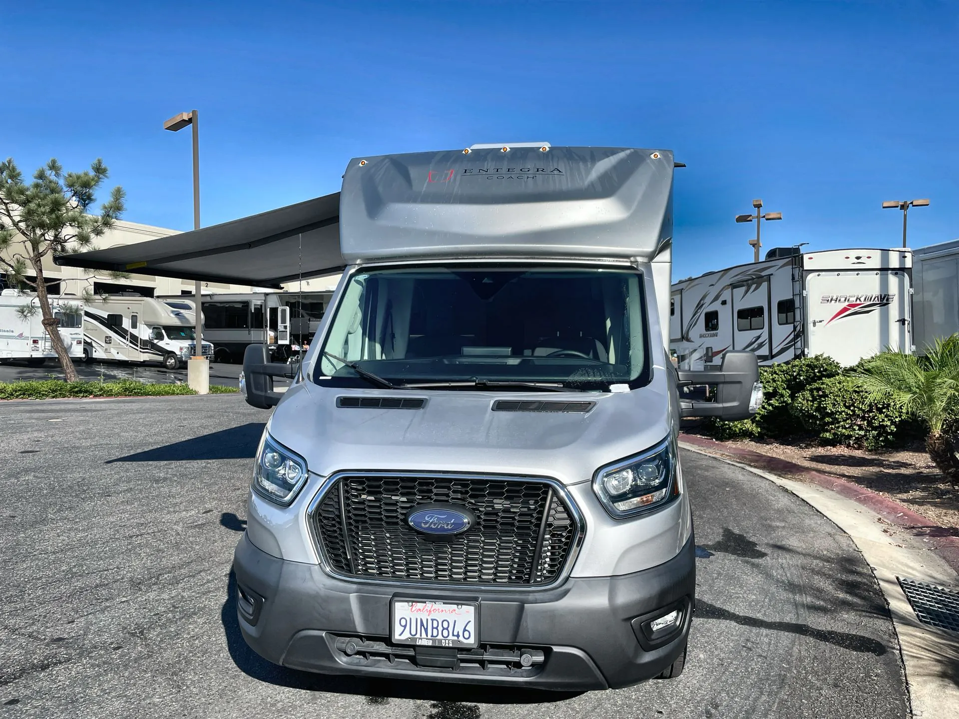 2025 Entegra Coach Condor 22T - Photo 2