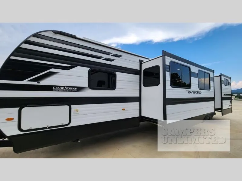 2026 Grand Design Transcend 325BHT - Photo 3