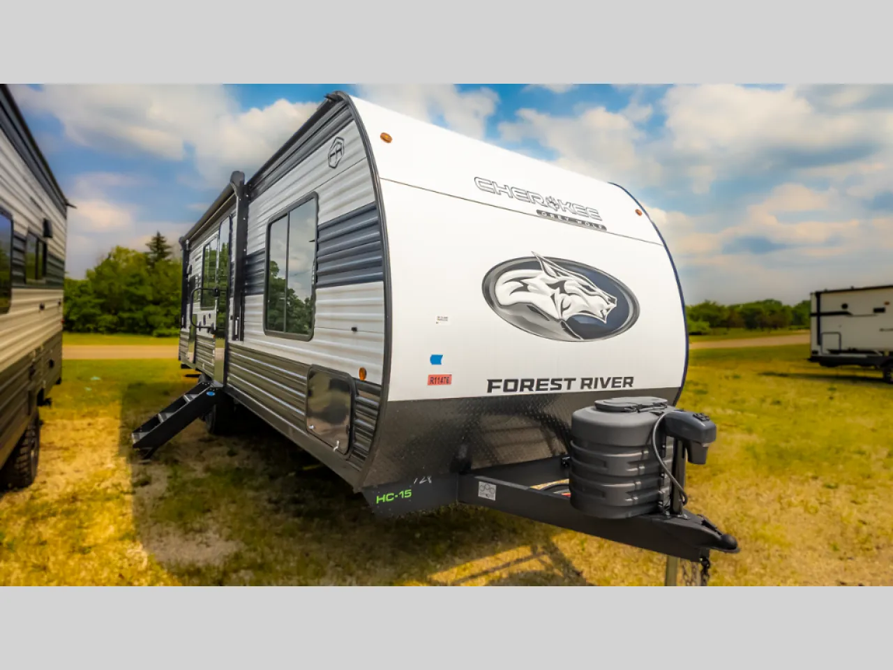 2025 Forest River Cherokee Grey Wolf 26SS - Photo 2