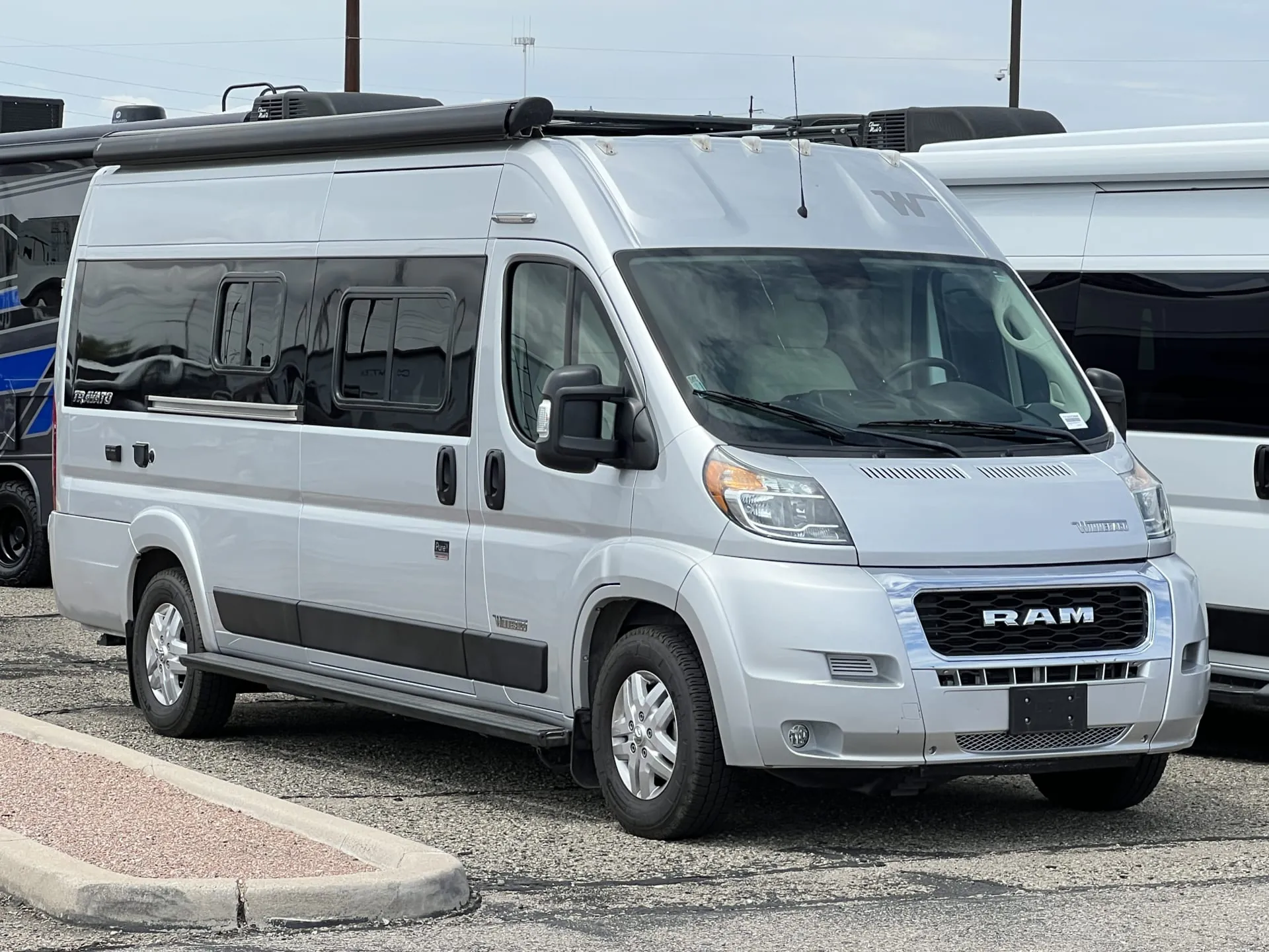 2022 Winnebago Travato 59GL - Photo 2