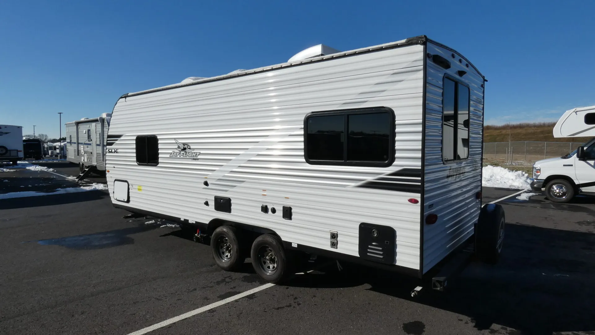 2025 Jayco Jay Flight SLX 210QB - Photo 4
