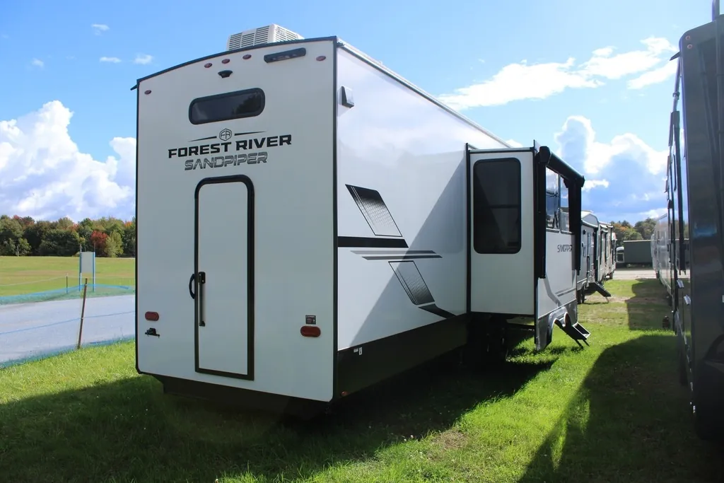 2026 Forest River Sandpiper 4002FB - Photo 4