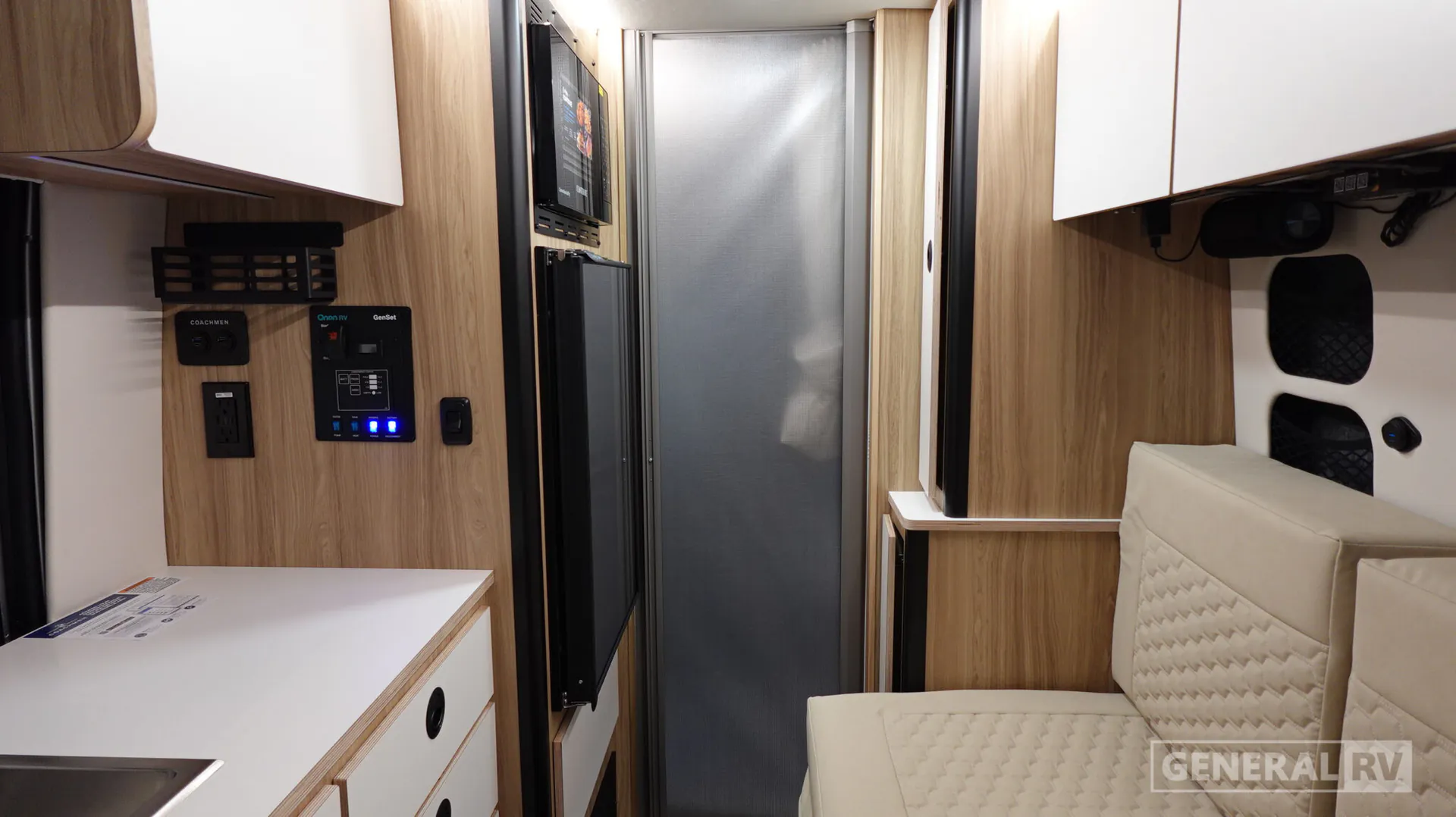 2027 Coachmen Pixel P18RB - Photo 3