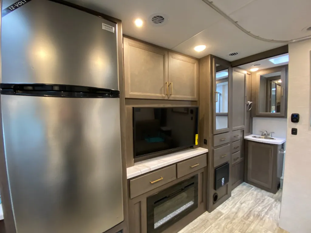 2024 Thor Motor Coach Freedom Elite 27HE, Photos photo 35