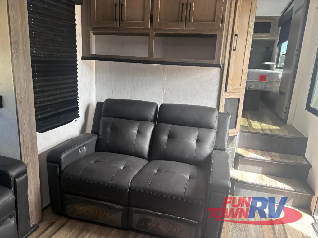 2022 Heartland Gravity 3550, Photos photo 16