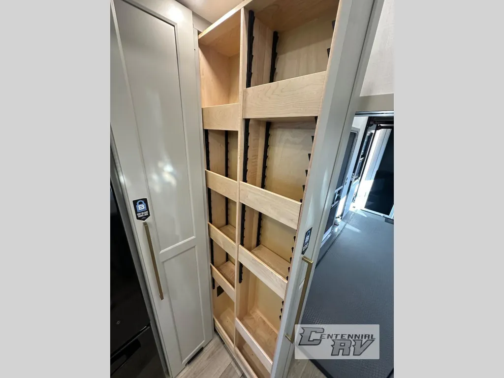 2026 Brinkley Model G 3950, Photos photo 50