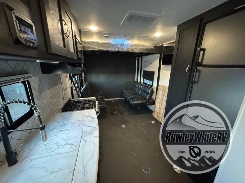 2022 Coachmen Adrenaline 23LT - Photo 4