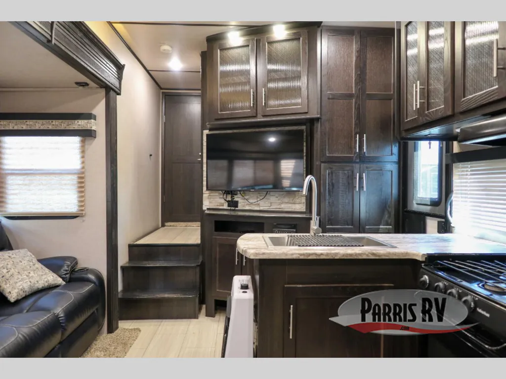 2019 Forest River XLR Nitro 33VL5, Photos photo 13