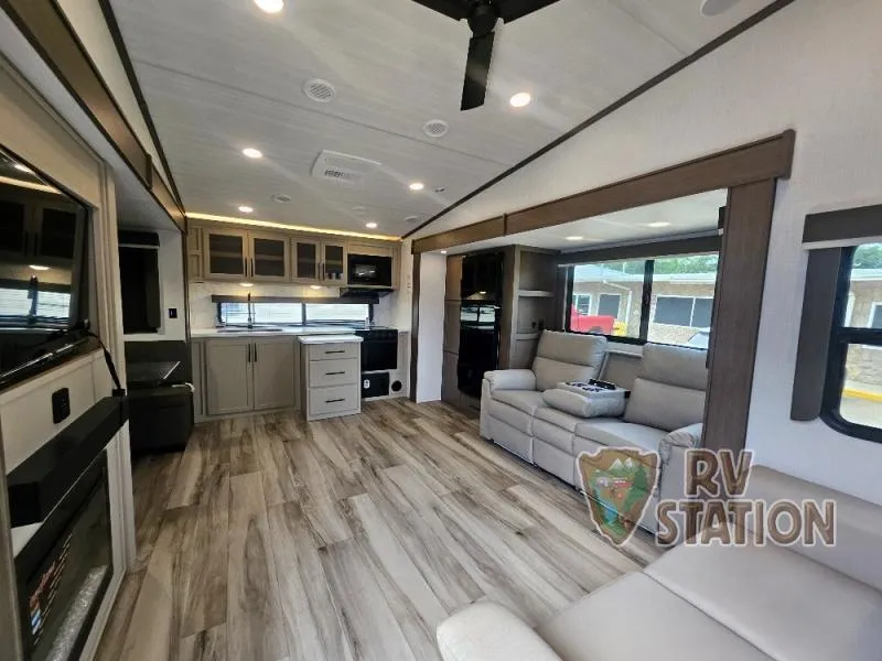 2027 Keystone RV Cougar Half-Ton 26RKE - Photo 3
