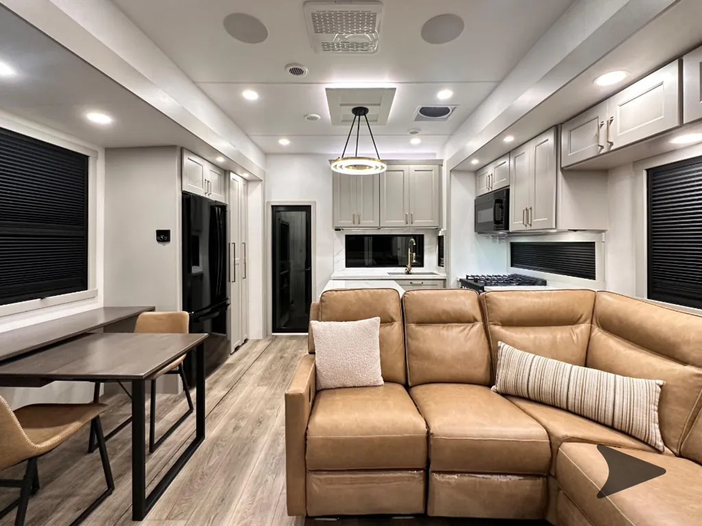 2025 Brinkley Model G 3250, Photos photo 35