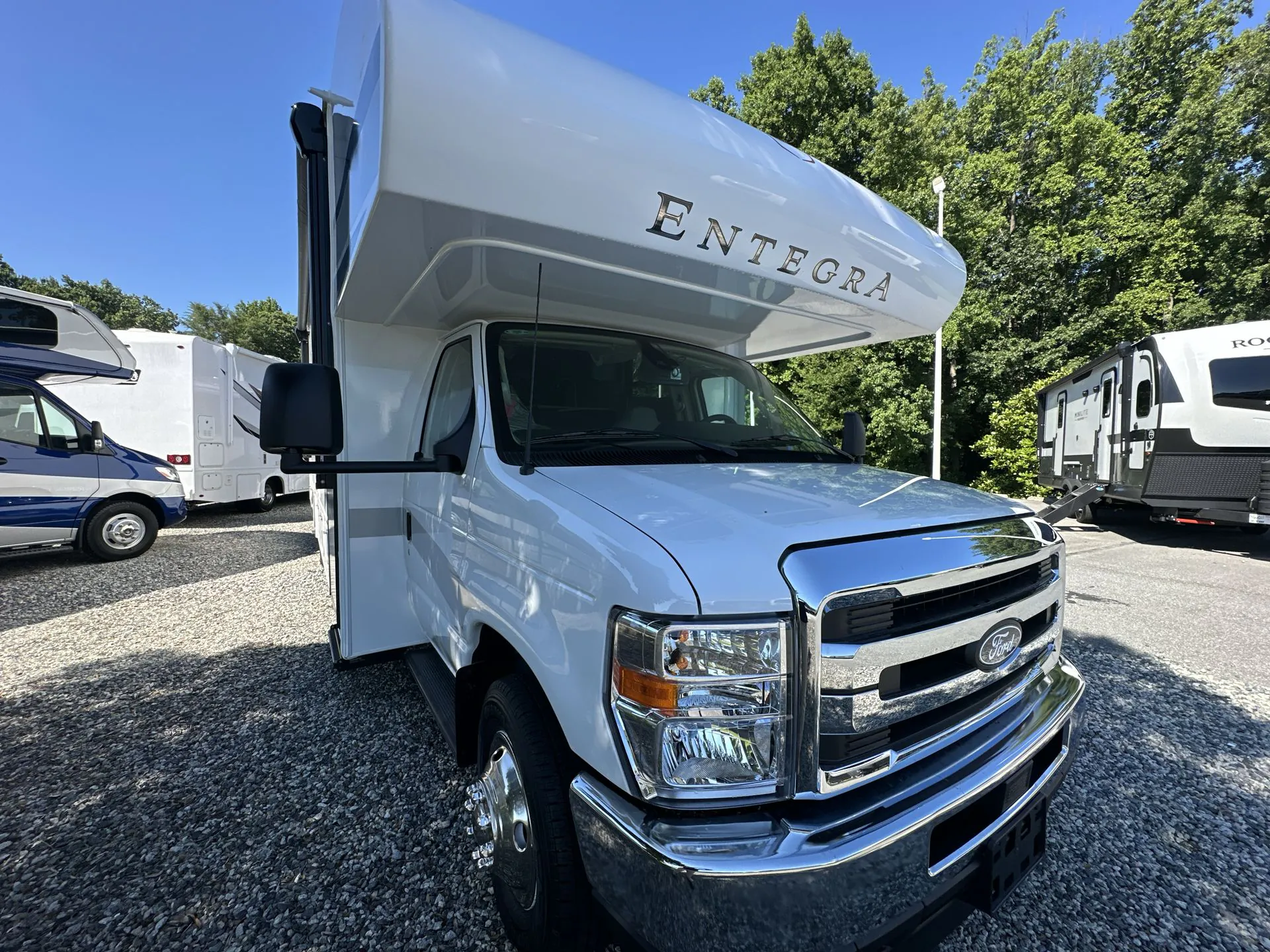 2026 Entegra Coach Odyssey SE 31FF - Photo 2