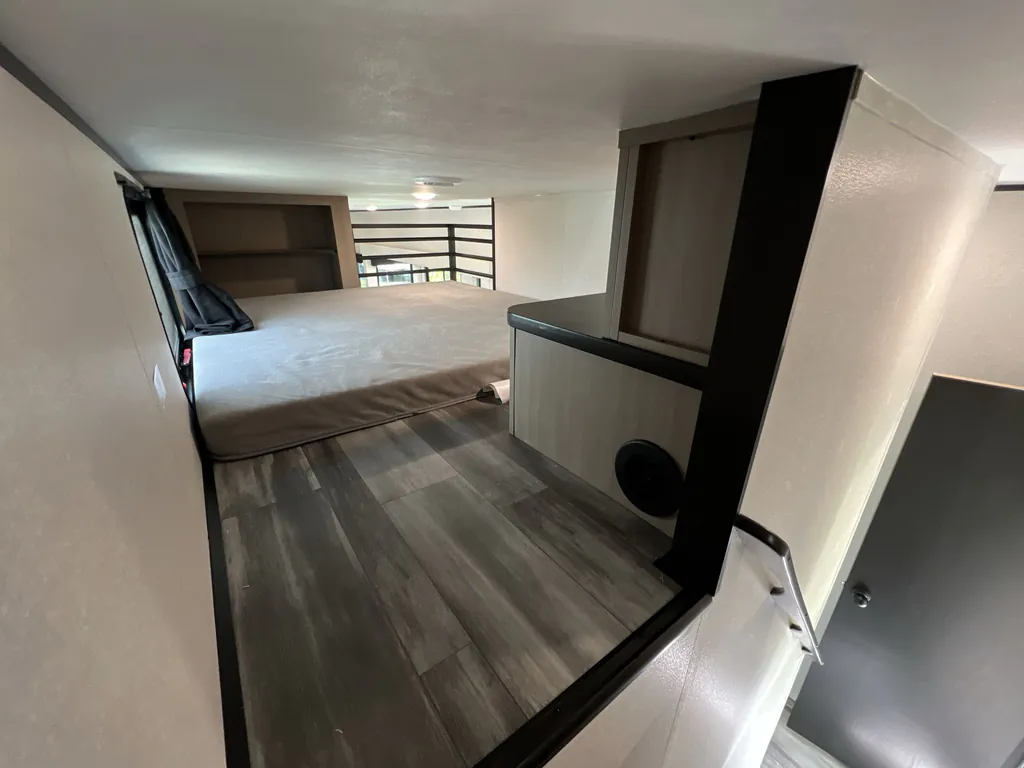 2026 Jayco Jay Flight Bungalow 401LOFT DS, Photos photo 33