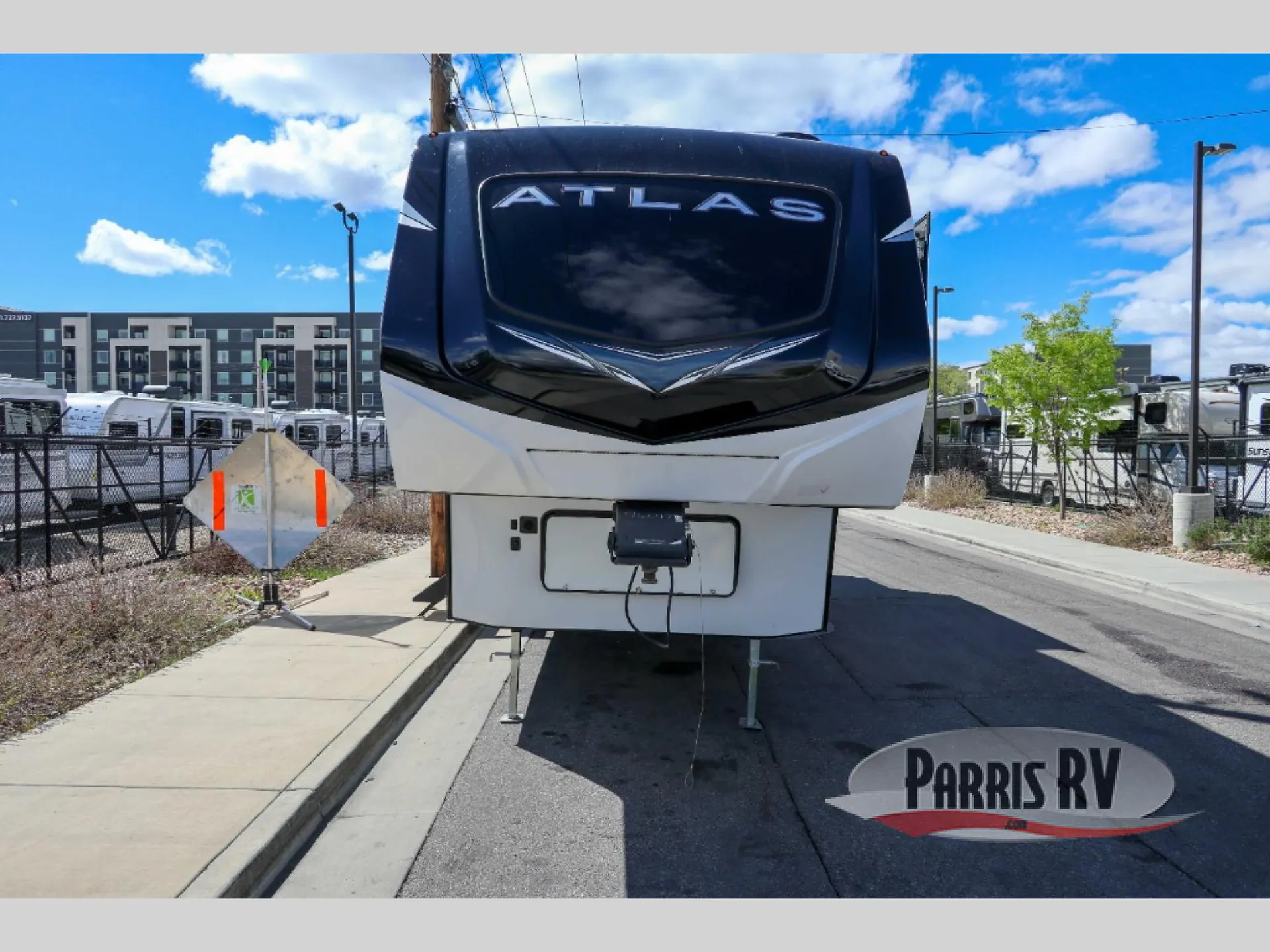 2022 Dutchmen Atlas 2942BHF - Photo 3