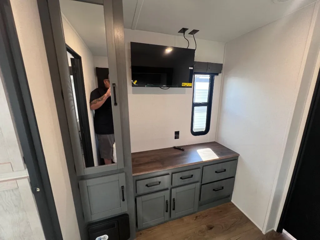 2027 Forest River Puma Vista 39DBT, Photos photo 24