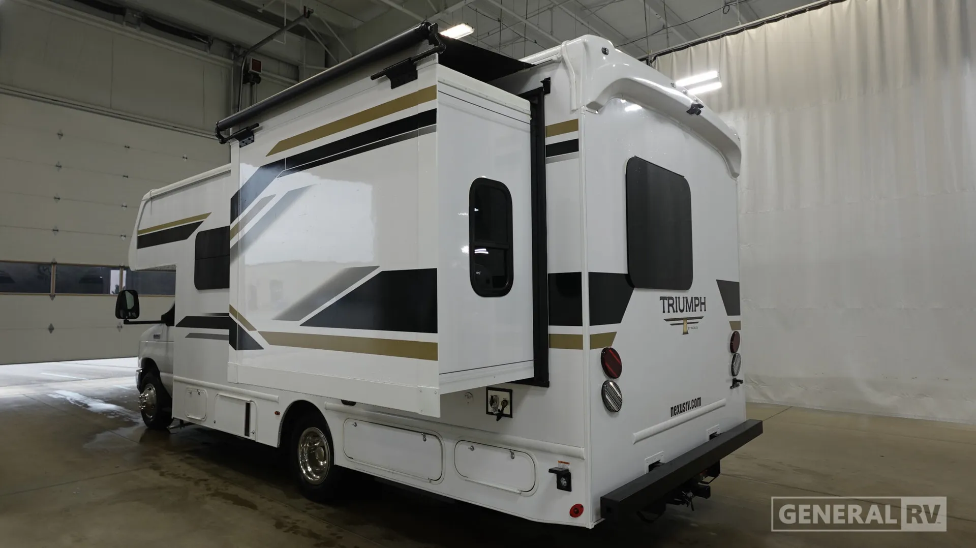 2027 NeXus RV Triumph Sport 22TS - Photo 4