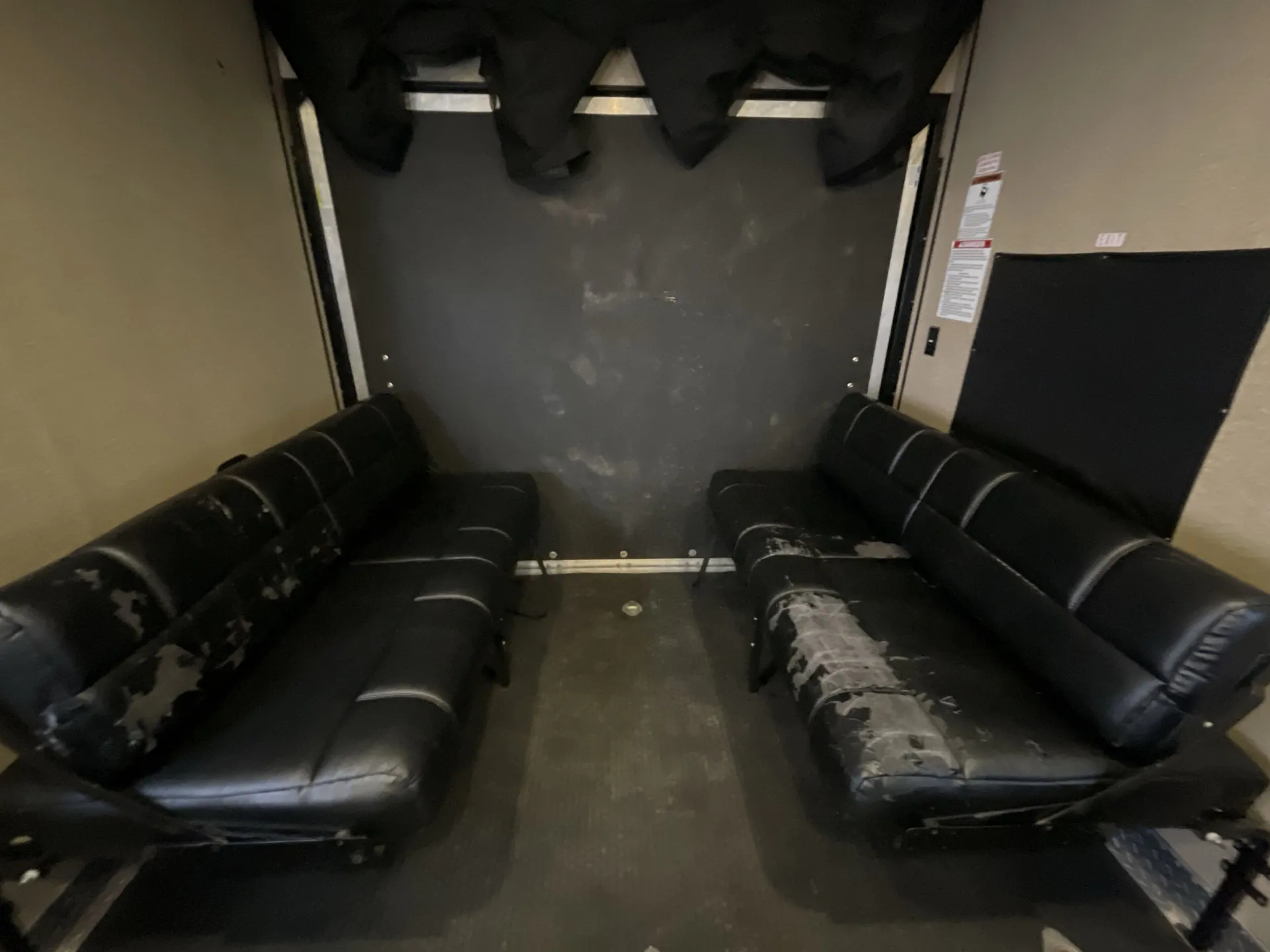 2016 Forest River XLR Boost 27QB — living area main
