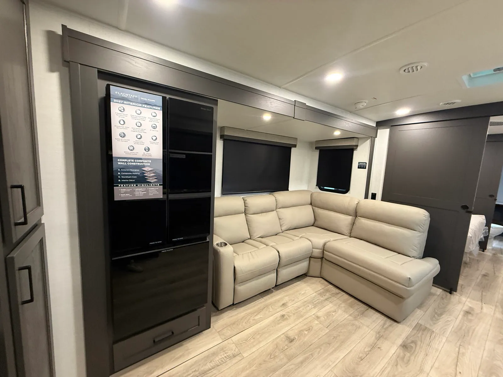 2027 Forest River Flagstaff Super Lite 27RKS — Photo 5