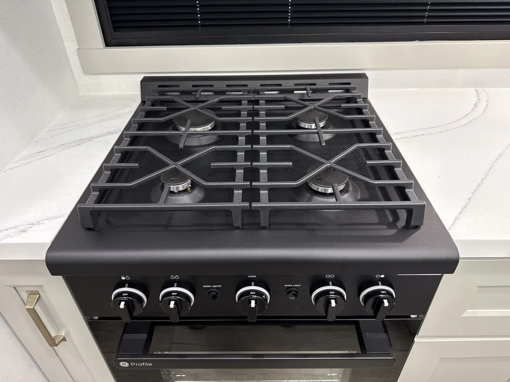 2026 Brinkley Model G 3970, Photos photo 21