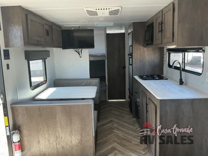 2022 Forest River Wildwood Select 268BH - Photo 4