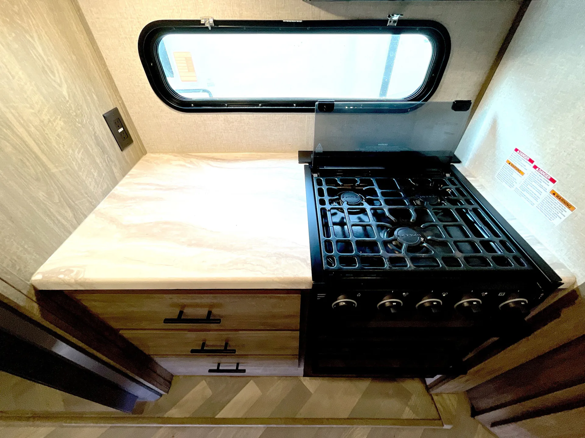 2021 Forest River Salem Hemisphere 353BED — fridge open