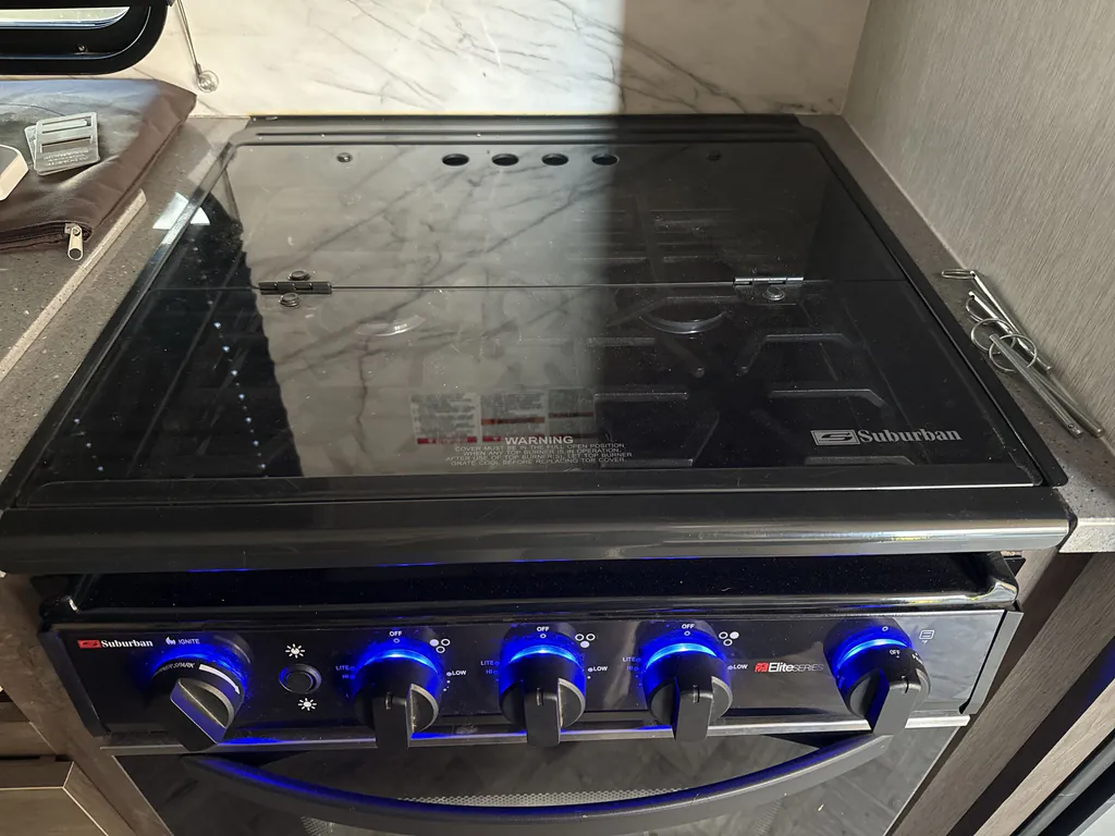 2022 Forest River Stealth FQ2413G, Photos photo 10